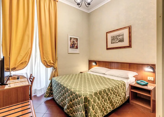 Hotel Corona 3*