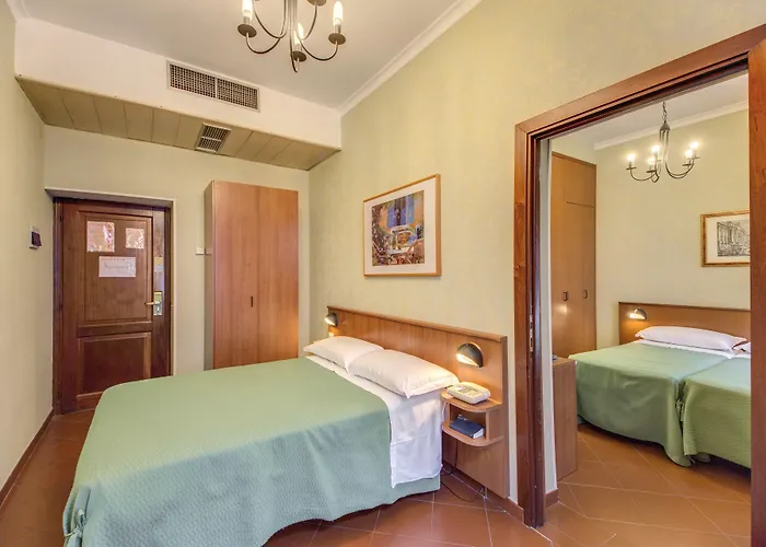 Hotel Corona 3*