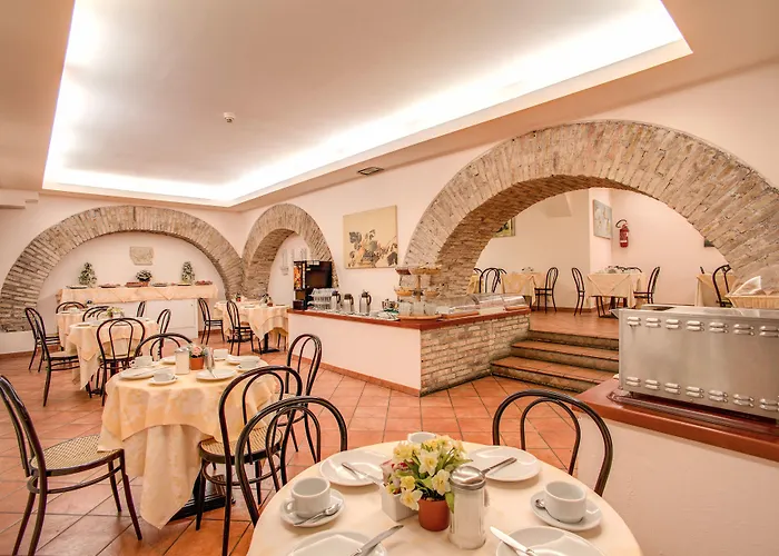 Hotel Corona 3* Roma