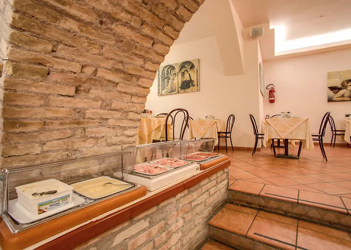 Hotel Corona Otel